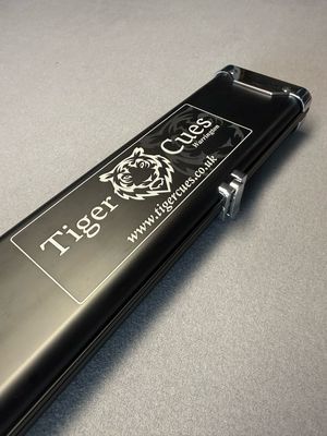 Deluxe 3Qtr WIDE TRIPLE Channel Tiger Cue Case (Plain Black - Silver Logo) Strong Aluminium