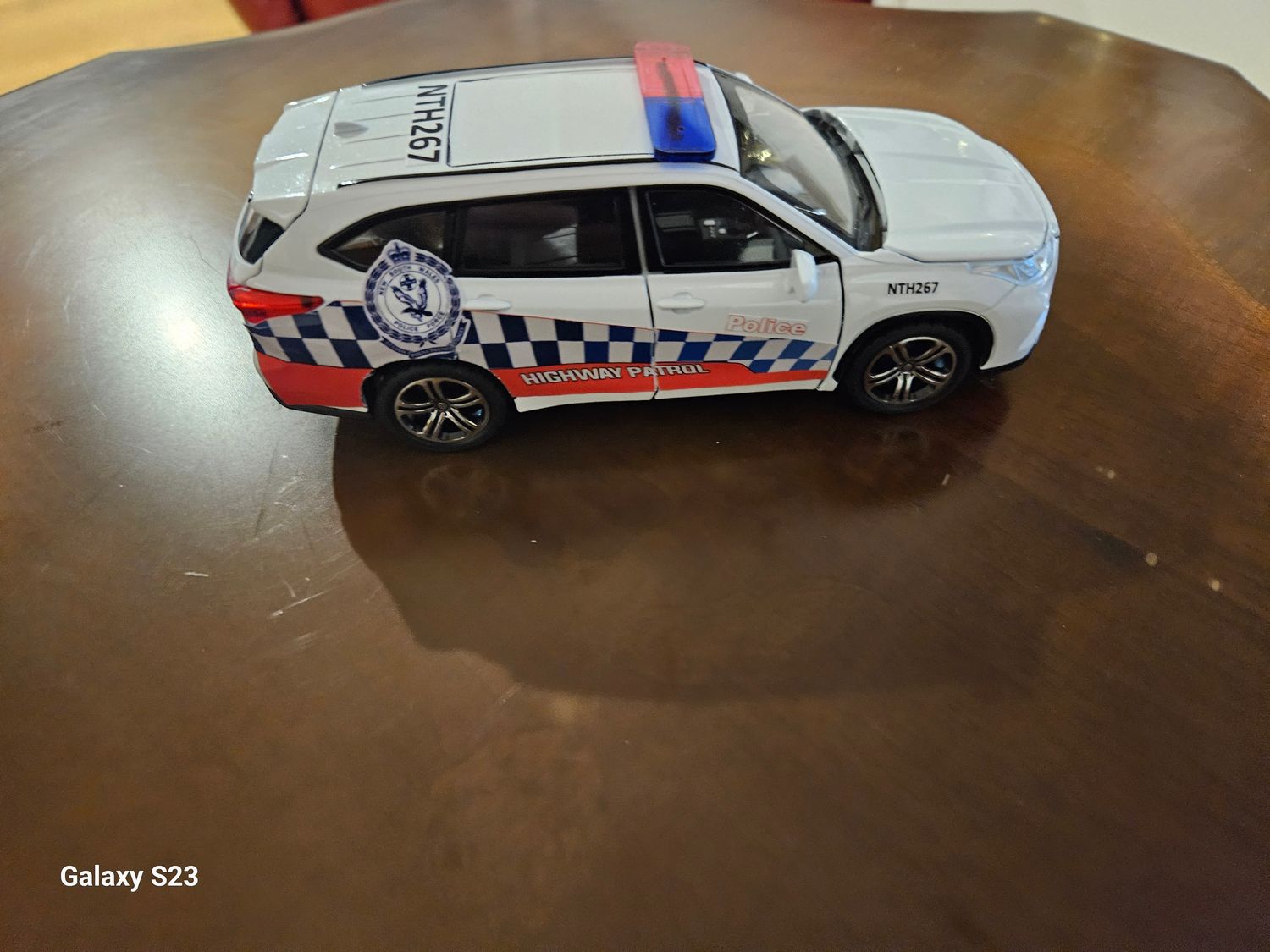 1:30 SCALE NEW SOUTH WALES HIGHWAY PATROL