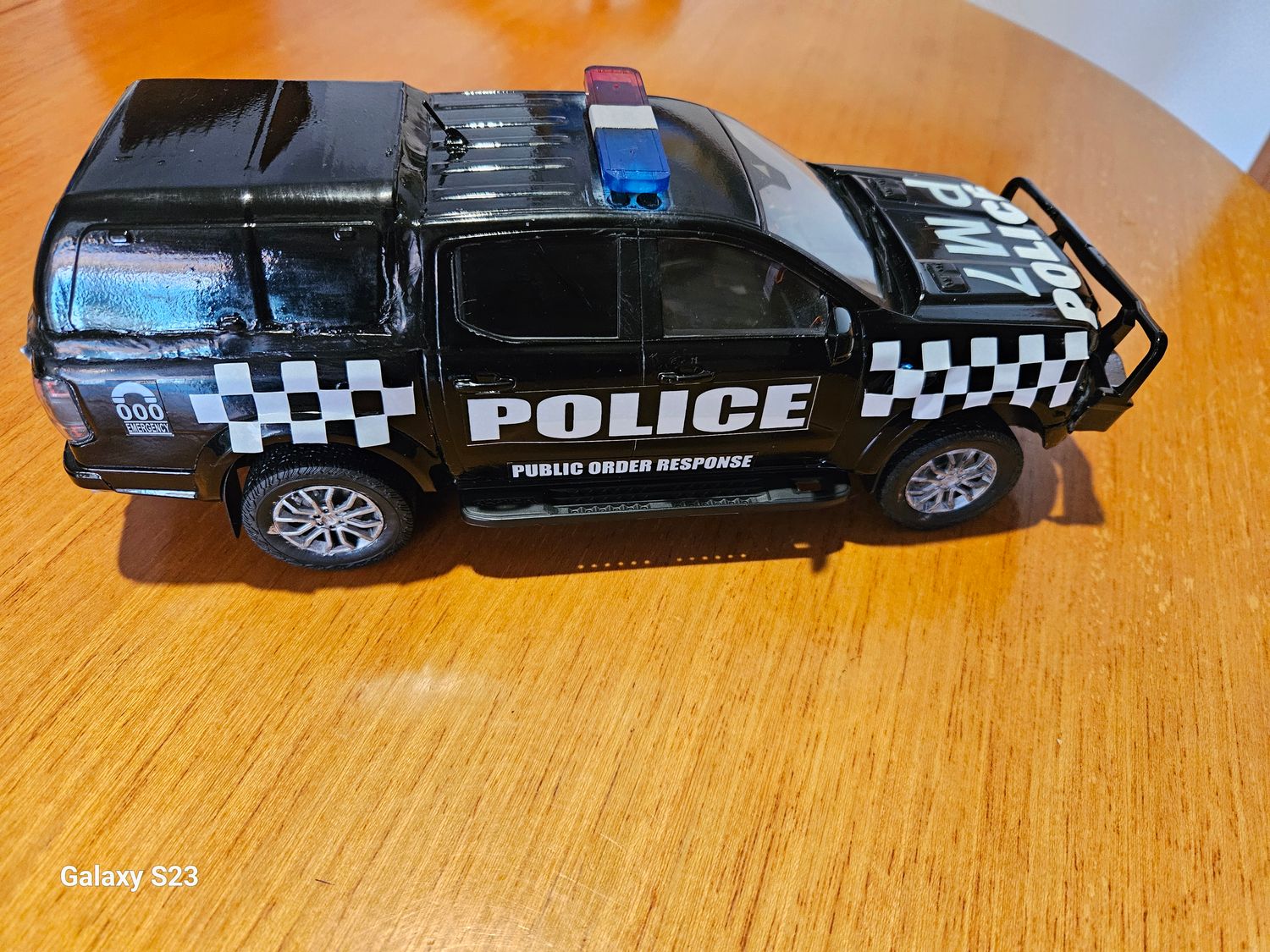 VICTORIA POLICE FORD RANGER PUBLIC ORDER RESPOSE TEAM  DIVISIONAL  (UTE)