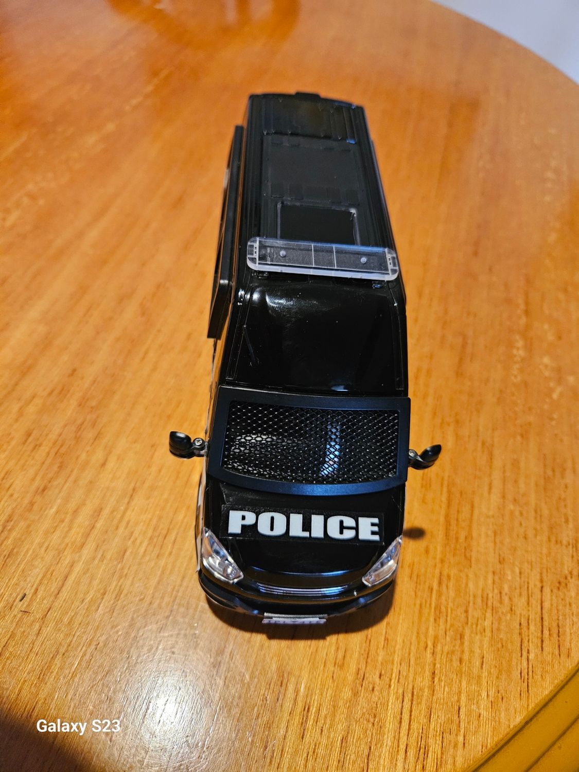VICTORIA POLICE PUBLIC ORDER AND RESPONSE TEAM RIOT VAN