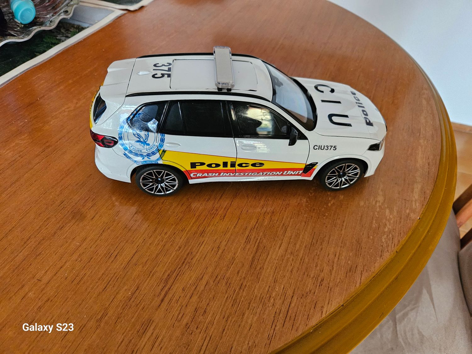 1:18 SCALE NSW POLICE CRASH INVESTIGATION UNIT