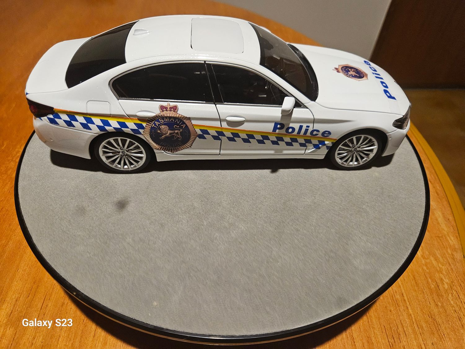 1:18 Tasmania Police Semi Marked Bmw Sedan