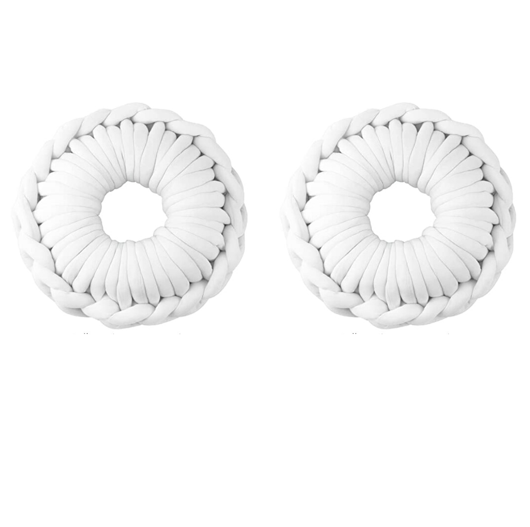 Chunky Knit Round Cushion Set