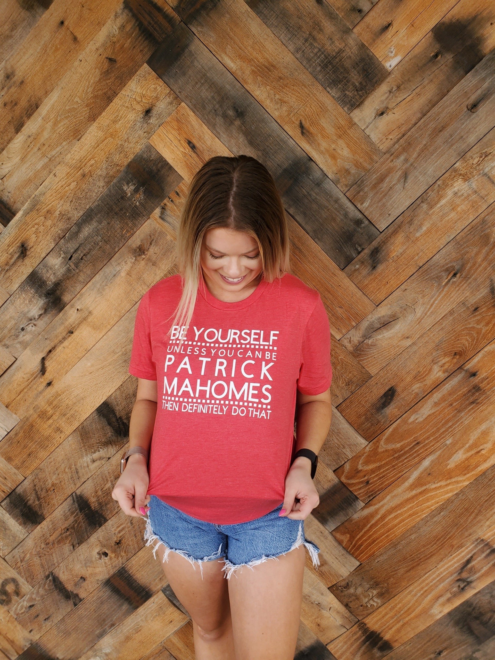 Be Yourself Unless You Can Be Patrick Mahomes Then Be Patrick Mahomes T- Shirts, Hoodies, Long Sleeve