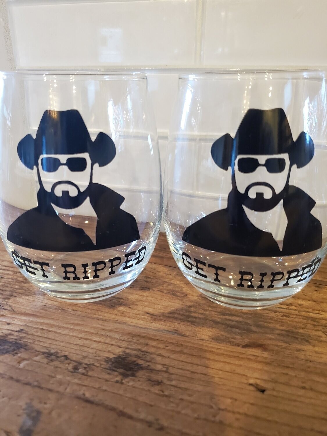 GET RIPPED WINE GLASSES PAIR
