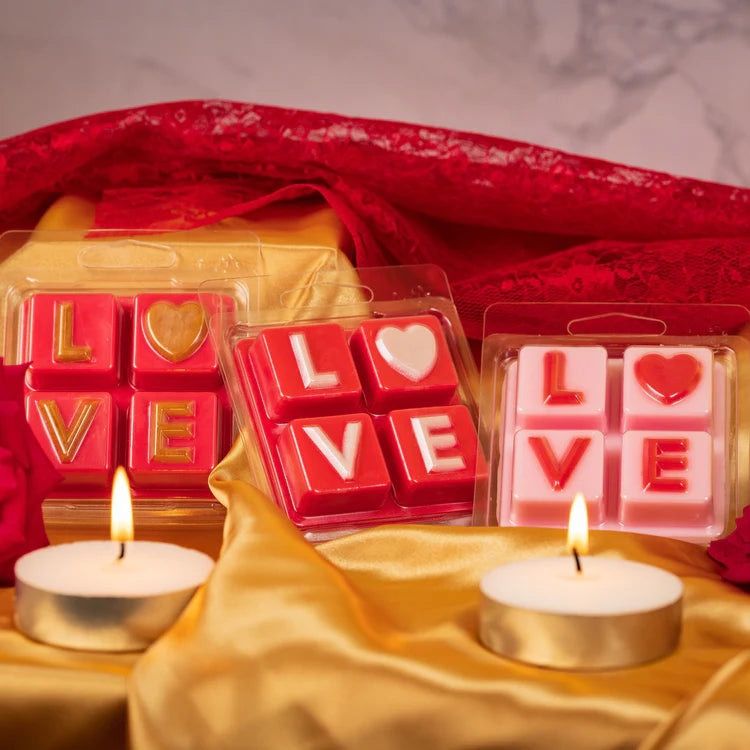 Clamshell  Love