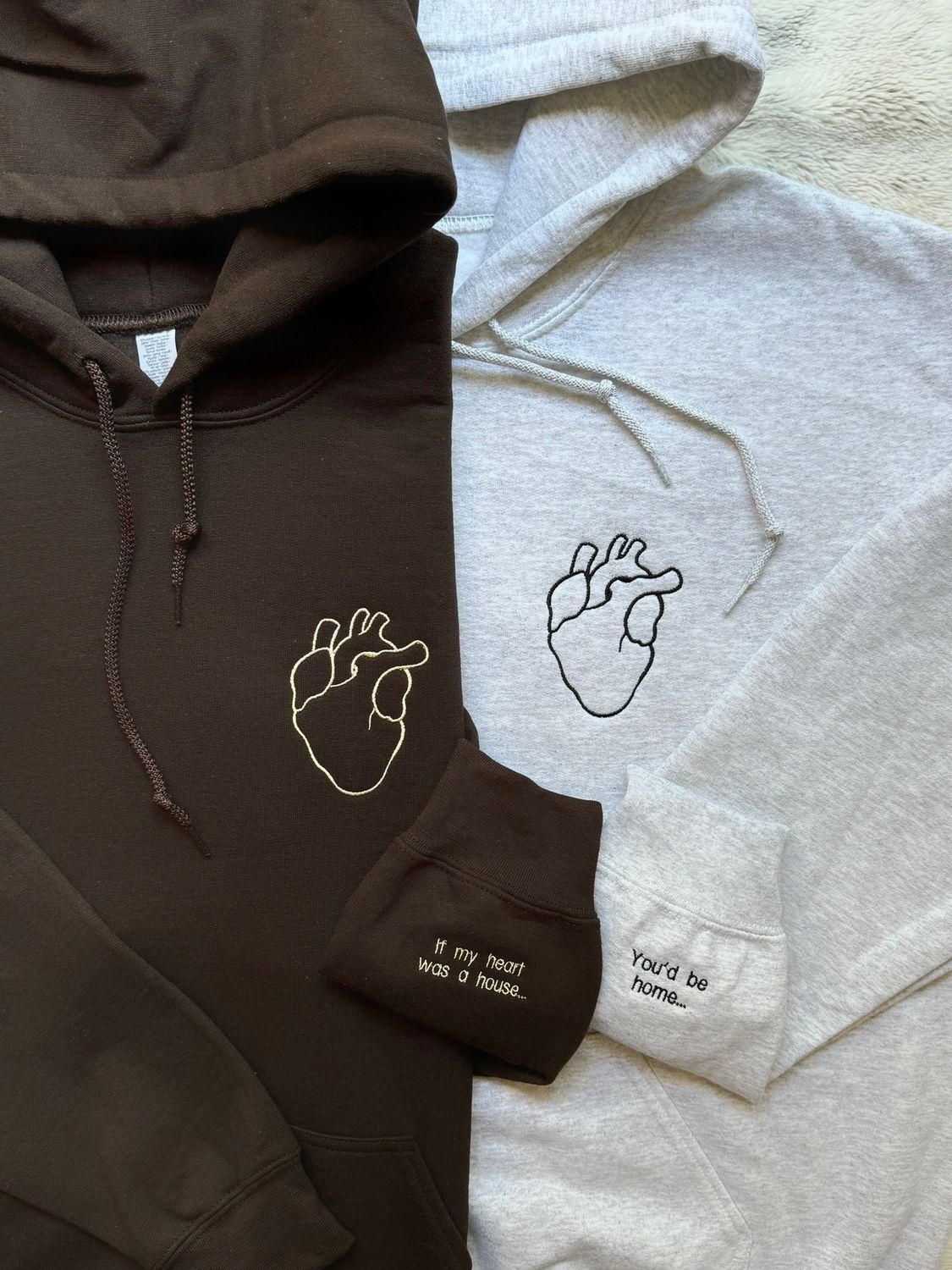 Anatomical Realistic Heart Matching Couples Set - custom sleeves &amp; roman numerals under design option