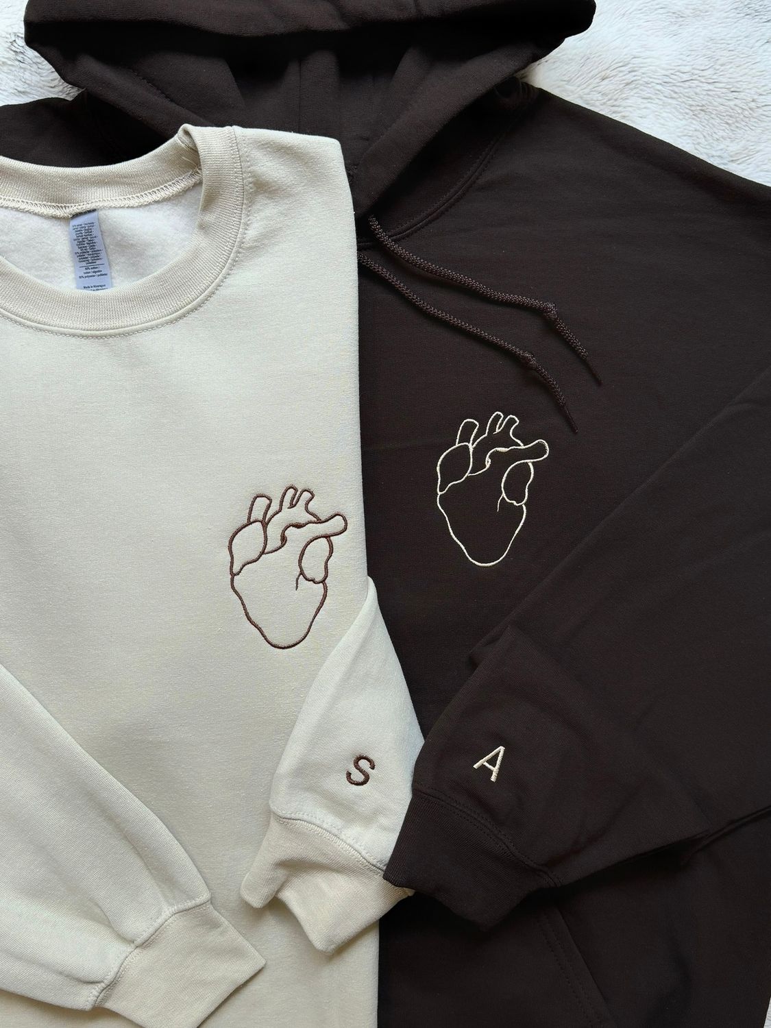 Anatomical Realistic Heart Matching Couples Set - custom sleeves &amp; roman numerals under design option