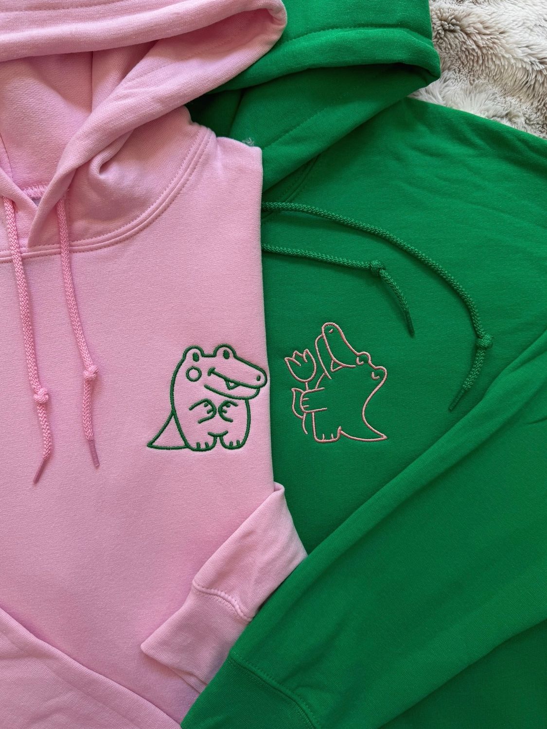 Crocodile Love Matching Set - custom sleeve option