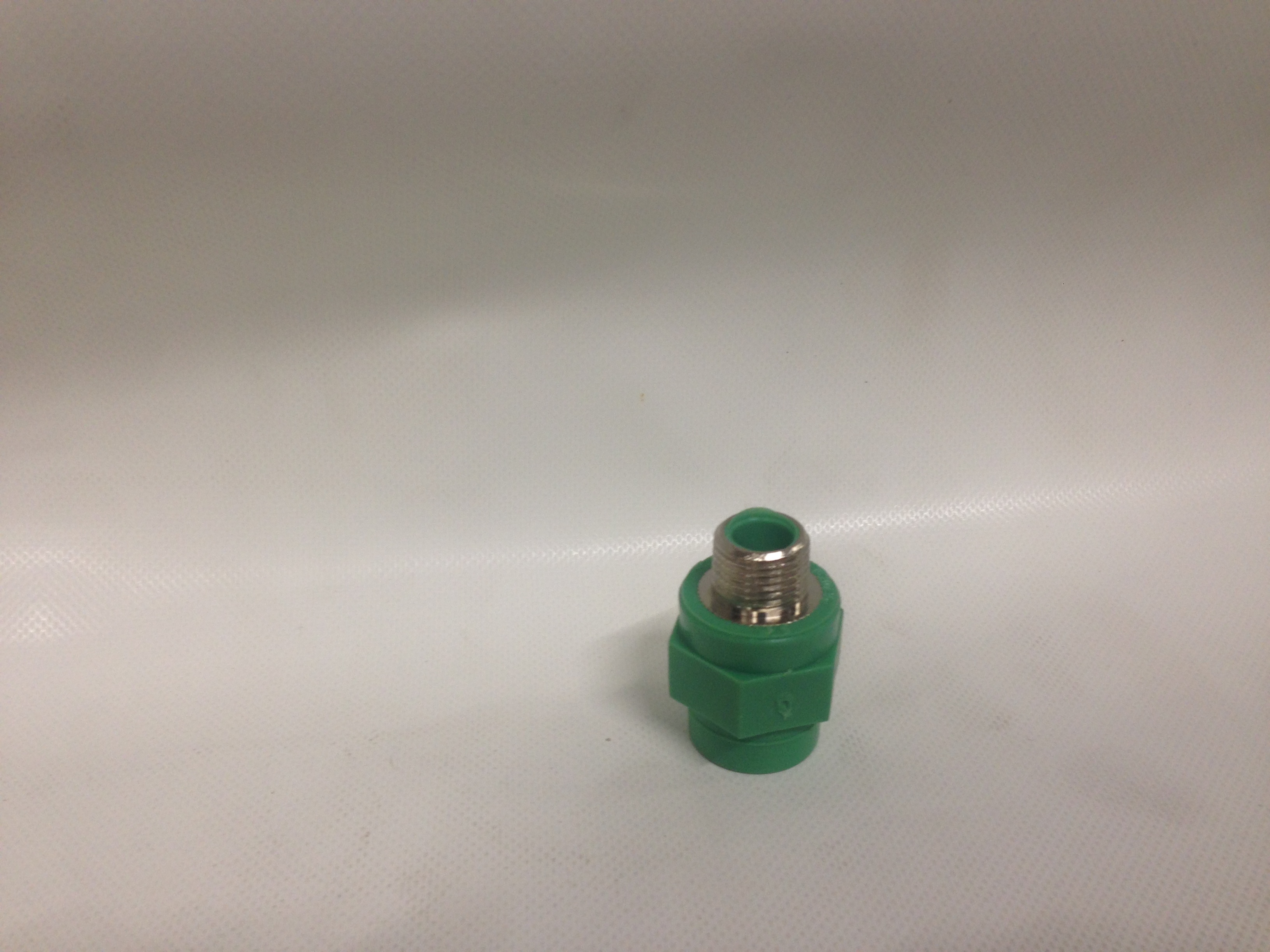 GIUNTO FILETTATO MASCHIO D.20