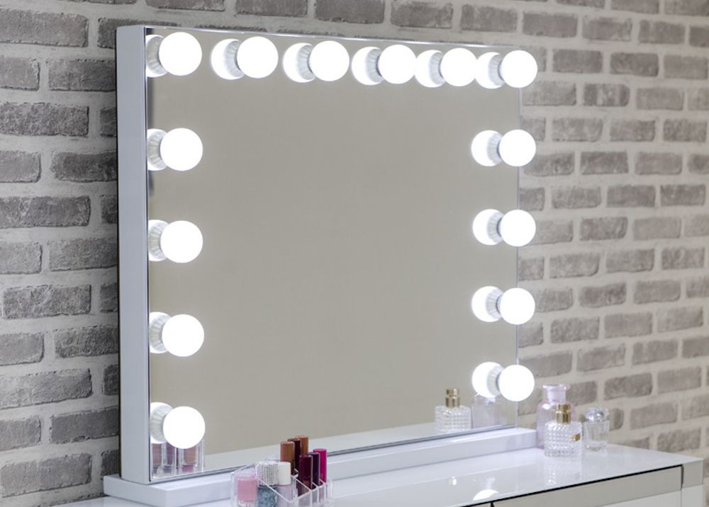 Hollywood California Mirror 650 x 800 mm LANDSCAPE | 14 Bulb