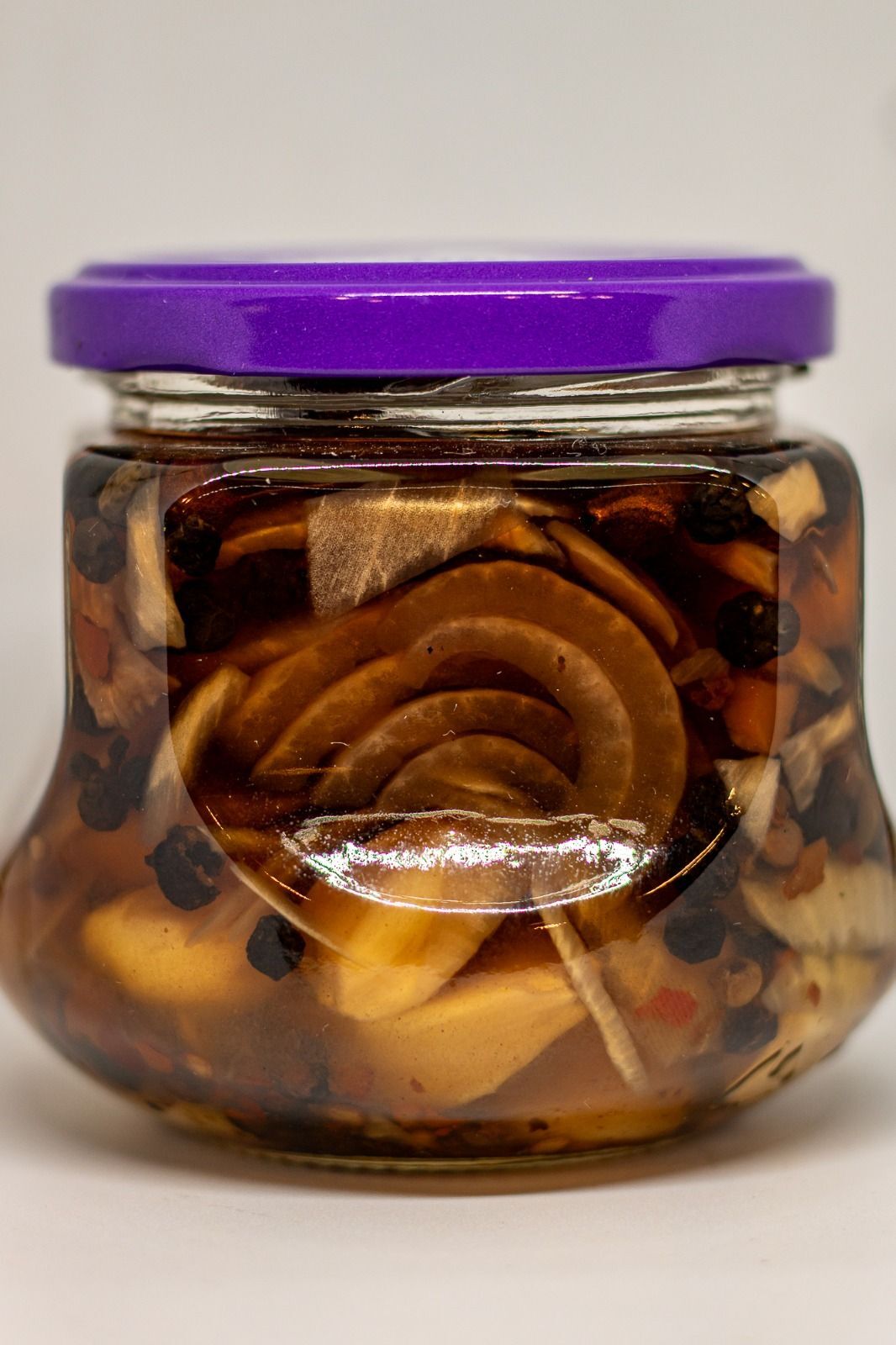 Cebola roxa agridoce com mel e especiarias