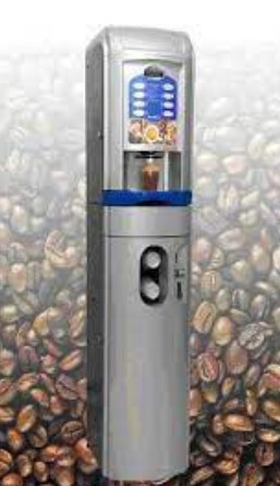 Maquina de café de vending. Alquiler maquina de café. Alquiler atrezzo