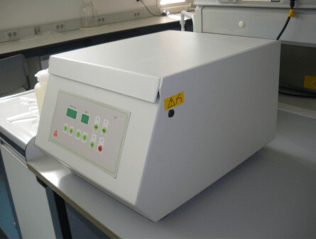 Centrifugadora profesional. Alquiler material de laboratorio. Alquiler centrifugadora profesional.