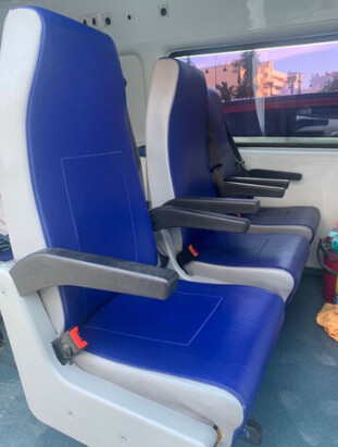 Asiento de ambulancia doble.