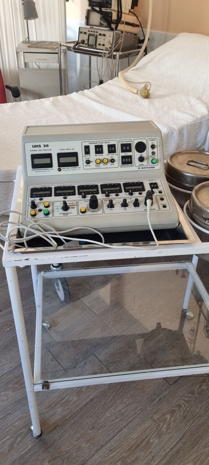 Estimulador cardiaco externo.