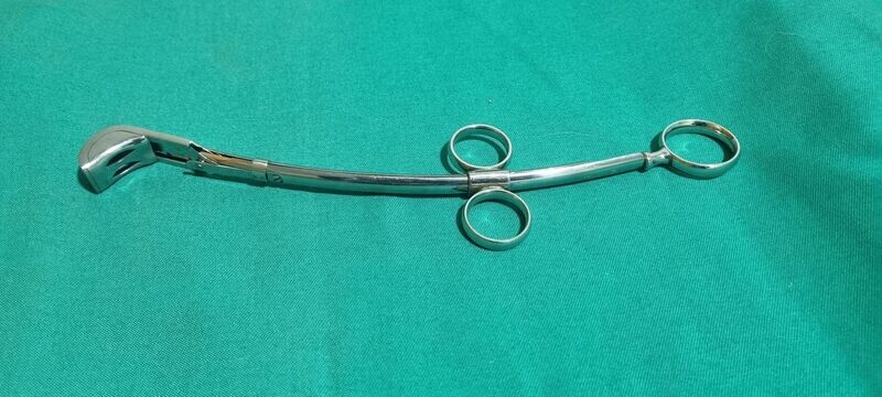 Adenotomo Laforce.