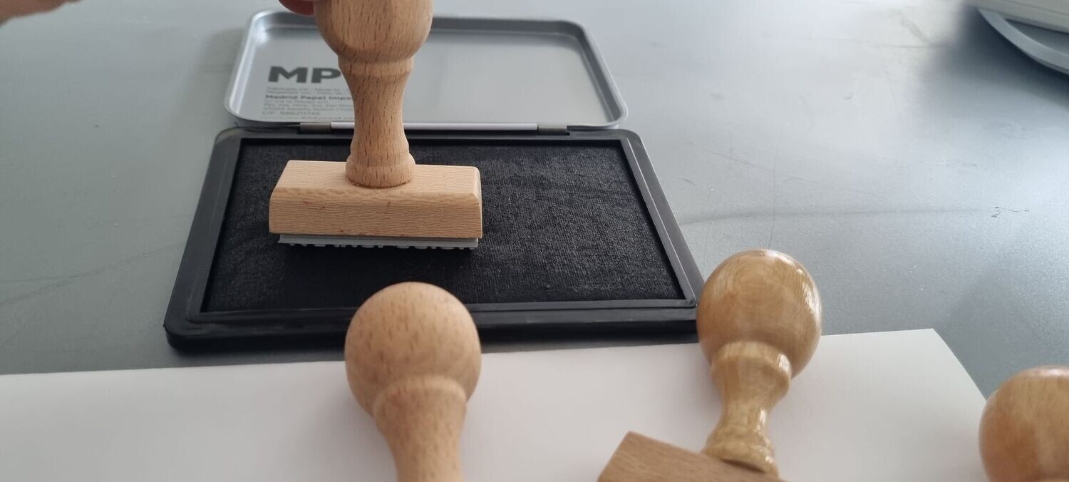 Sellos para laboratorio. Sellos madera.