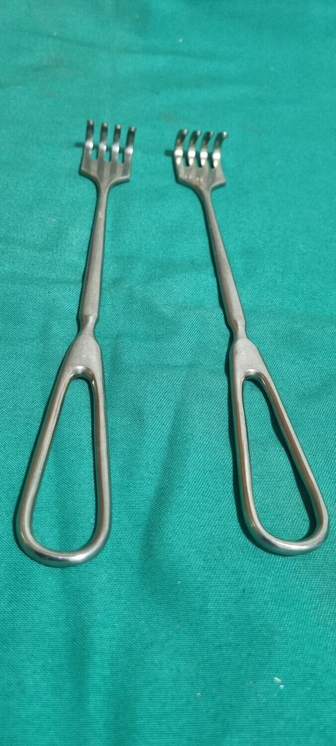 Separador Kocher 4 garfios agudo, 22cm. Alquiler Separador Kocher