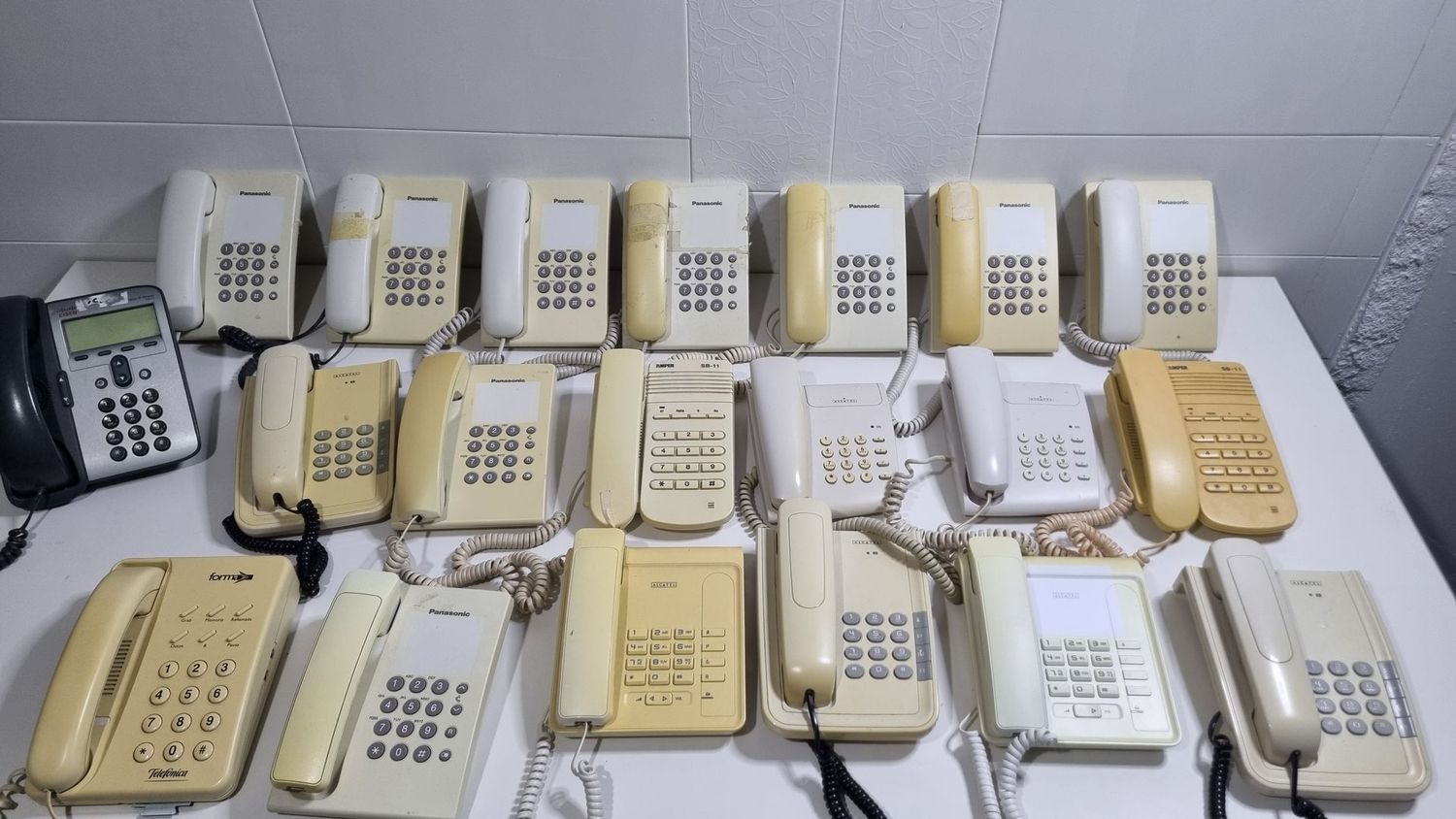telefono años 90. Alquiler teléfonos años 90.