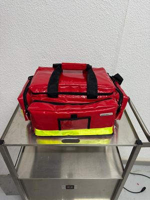 Bolso de Emergencias Soporte Vital Avanzado. Bolsa de Emergencias. Alquiler botiquín paramédico impermeable.