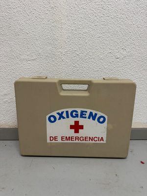 Maleta RCP años 2000. Alquiler maleta de oxigeno de emergencias. Maleta Oxi Kit 45. Maleta RCP años 2000. Alquiler maleta de oxigeno de emergencias. Maleta Oxi Kit 45.