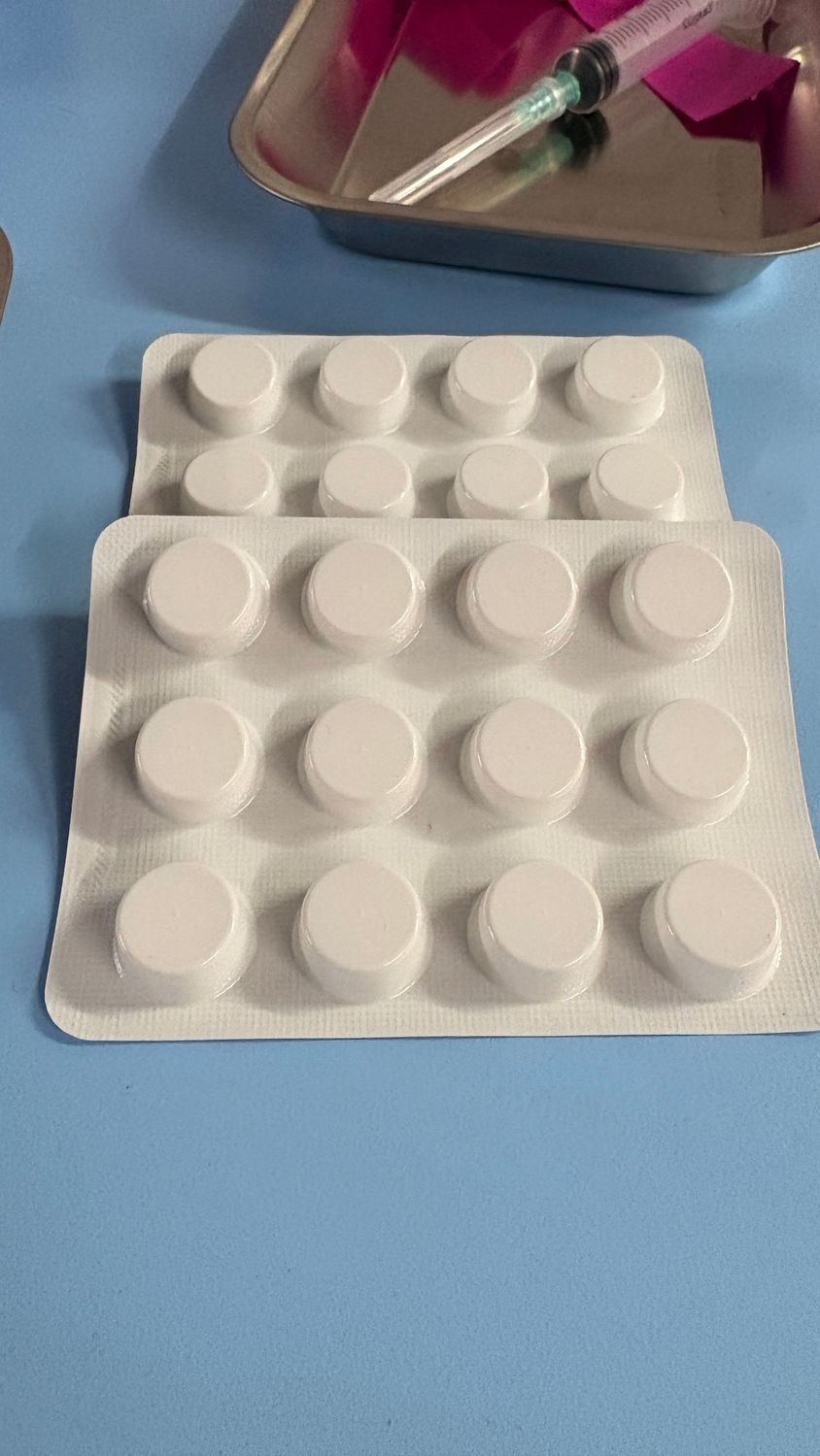 Blíster pastillas placebo 12 mm. Aspirina placebo.