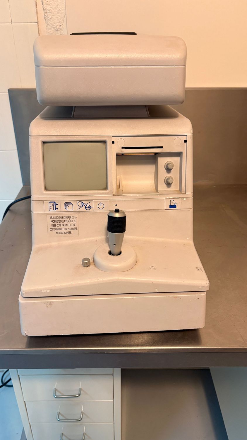 Autorefractómetro. Alquiler autorrefractómetro Autorefractómetro. Alquiler autorrefractómetro