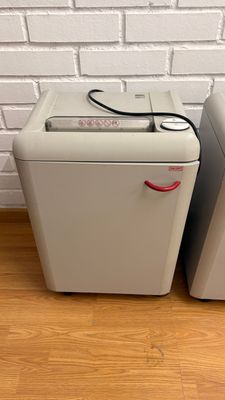 Destructora de papel profesional. Alquiler destructora de papel. Destructora de papel profesional. Alquiler destructora de papel.