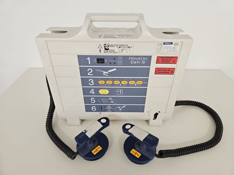 Desfibrilador de emergencia. Alquiler desfibrilador Primedic Defi-B.