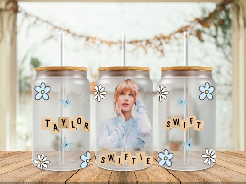 Taylor Swift With White Flowers