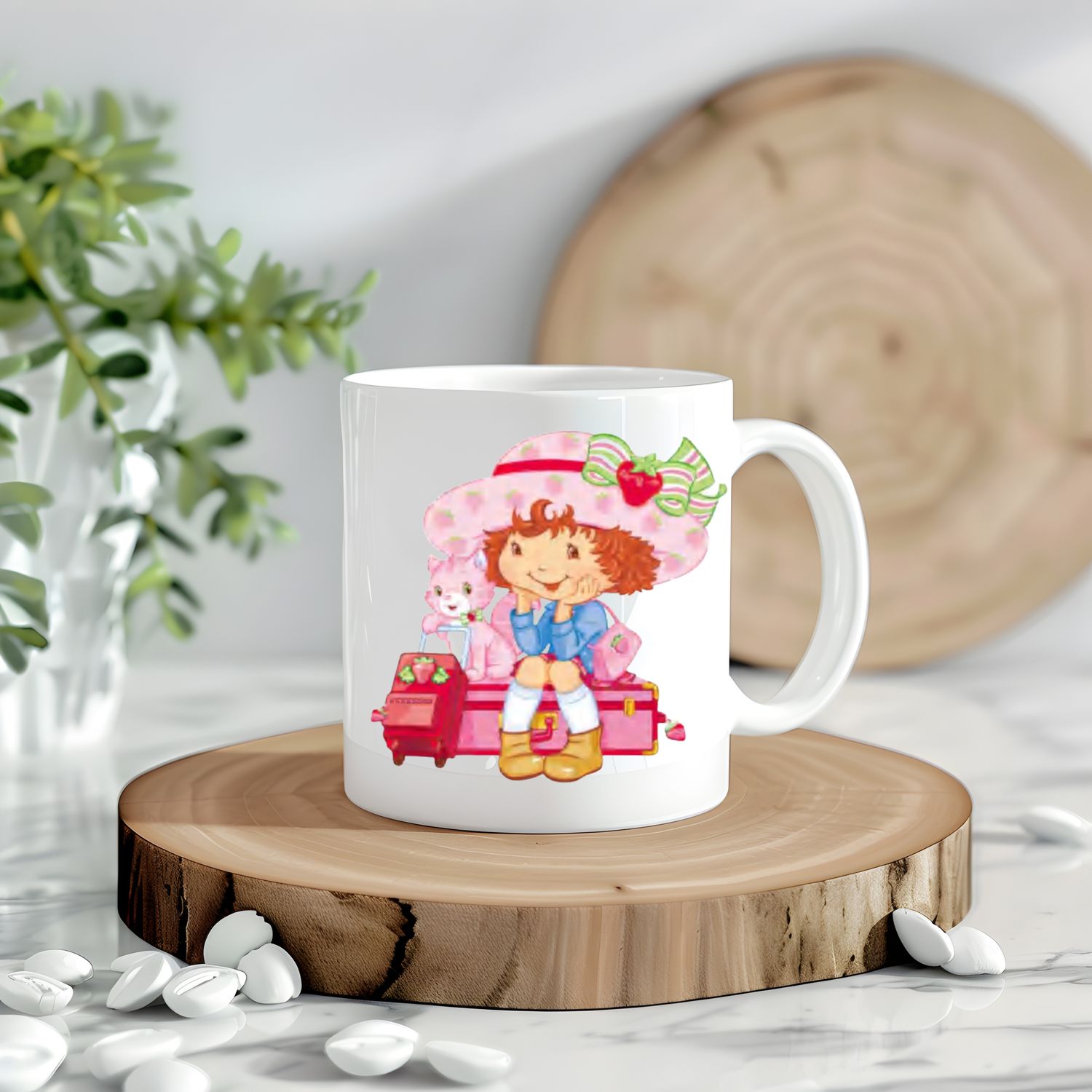 Strawberry Shortcake Sitting Decal