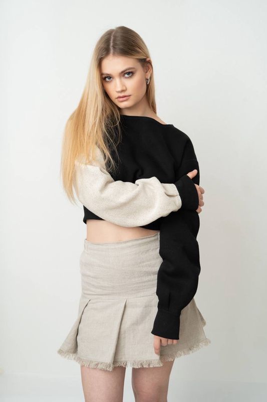 Asymmetric Crop Jumper | Hemp &amp; Black Block