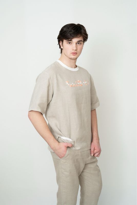 Oversize T-Shirt "Vilni" (Hemp, Hand-Embroidered)