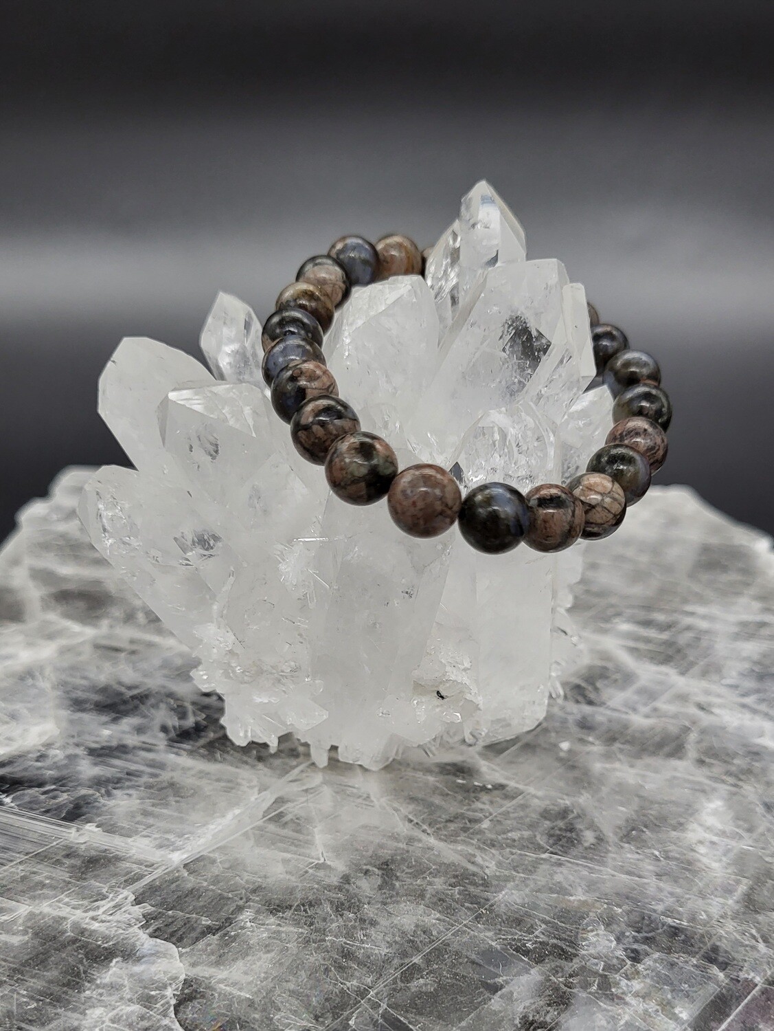 QUE SERA BRACELET - ROUND 8.5mm BEADS