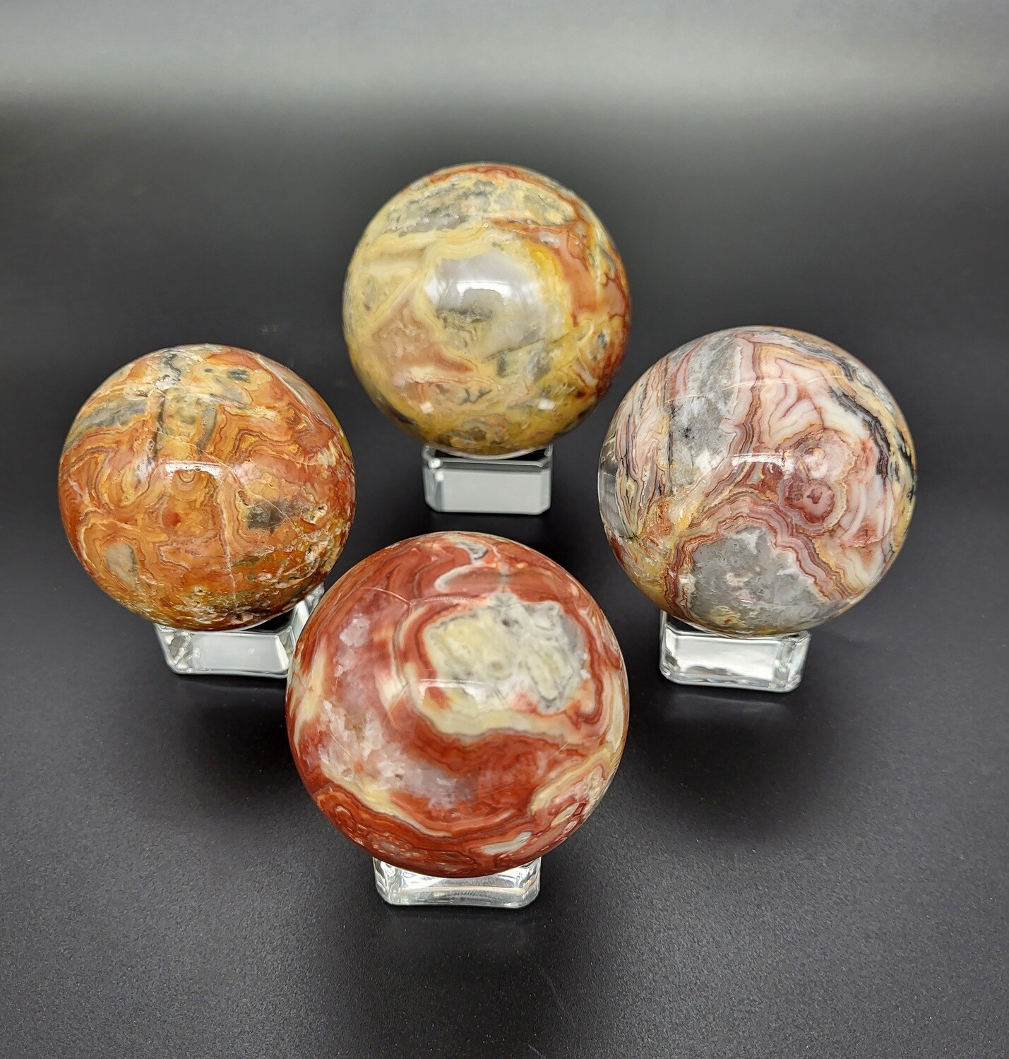 CRAZY LACE AGATE SPHERES