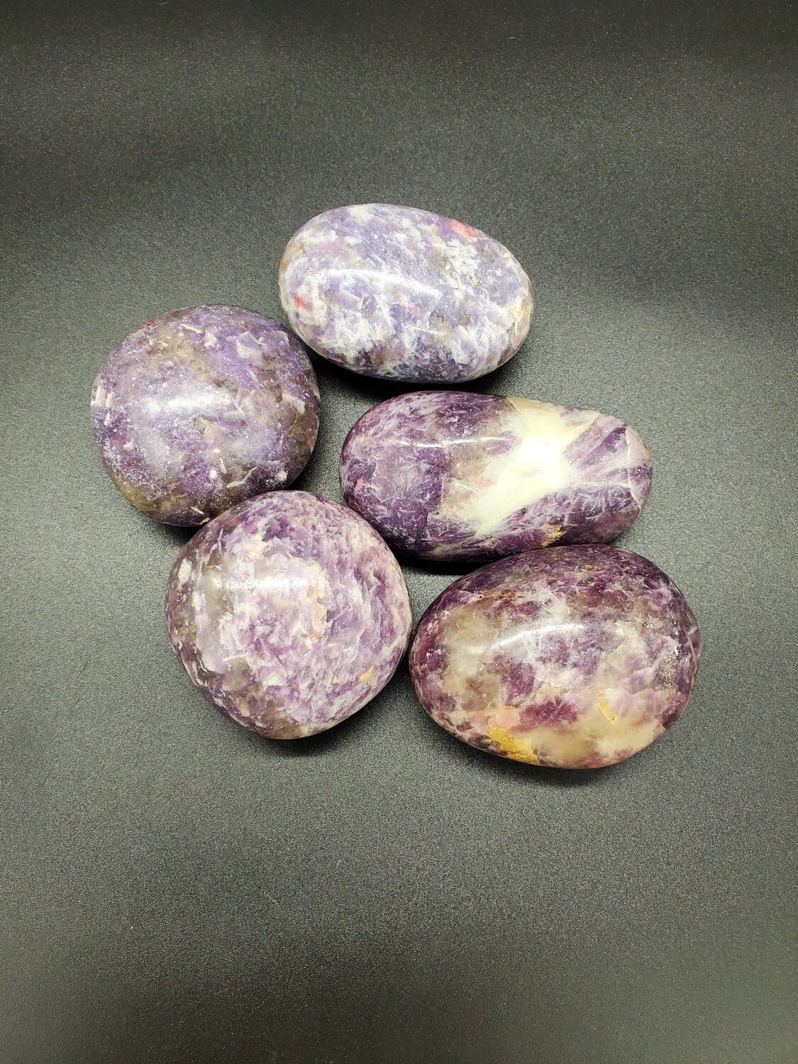 UNICORN STONE PALM STONES