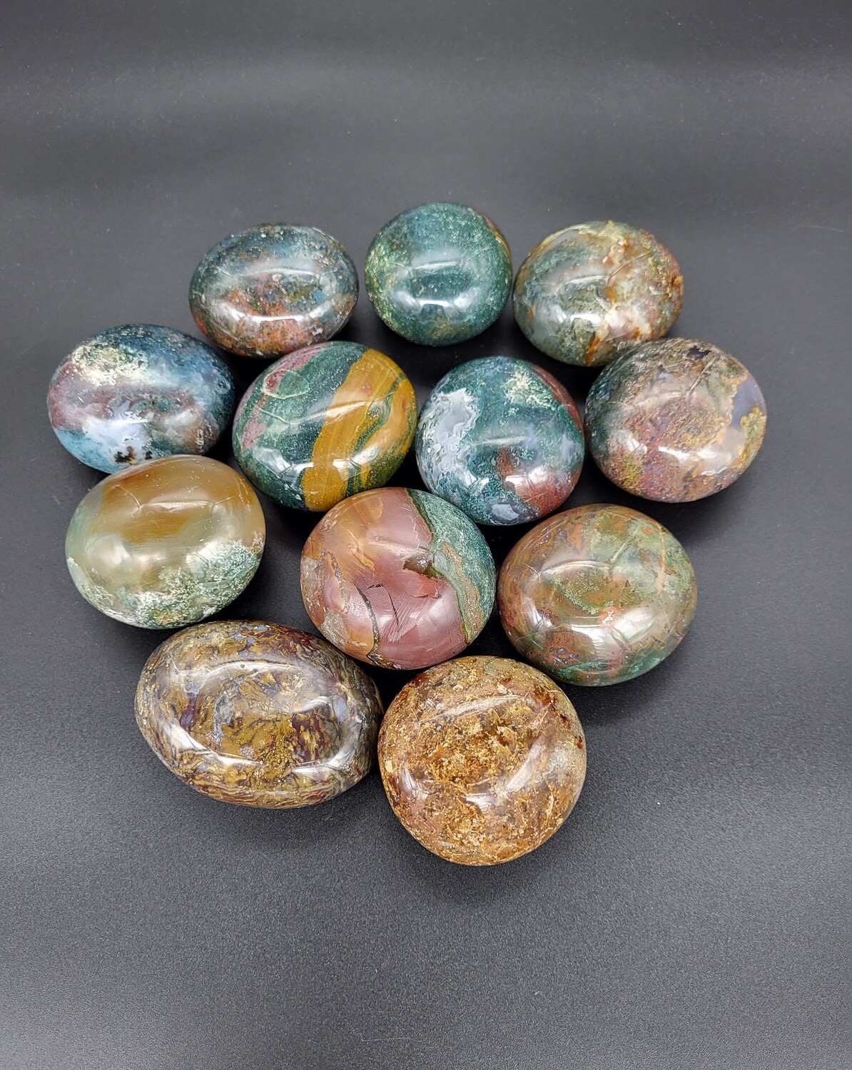 OCEAN JASPER PALM STONES