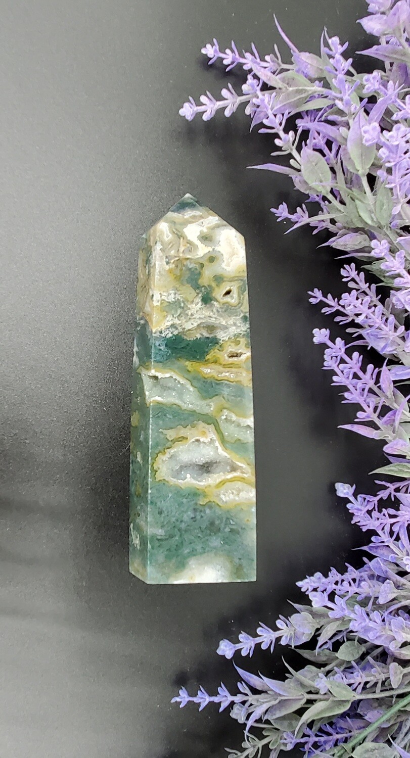MOSS AGATE TOWER WITH DRUZY