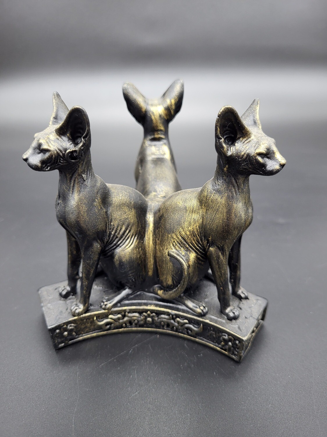 TRIPLE SPHYNX CAT SPHERE STAND - LARGE