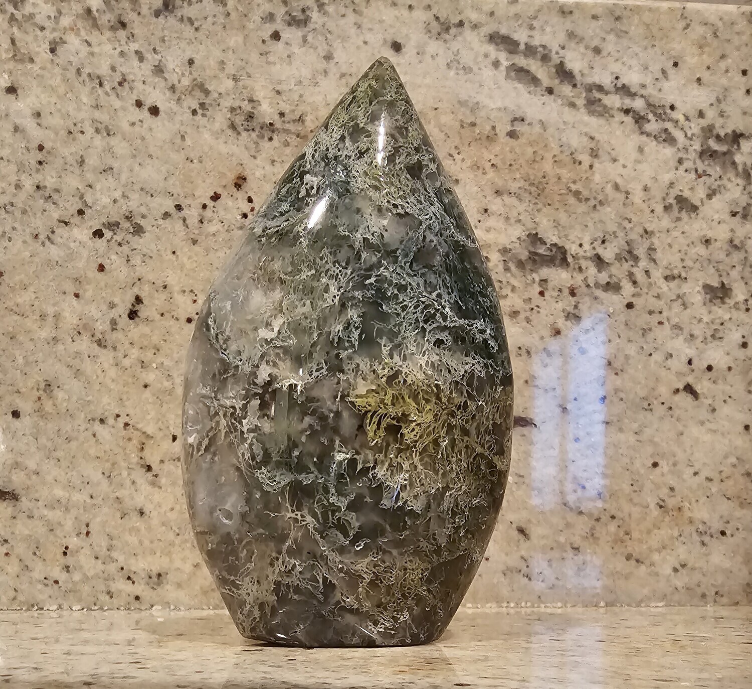 MOSS AGATE FLAME &#39;B&#39;