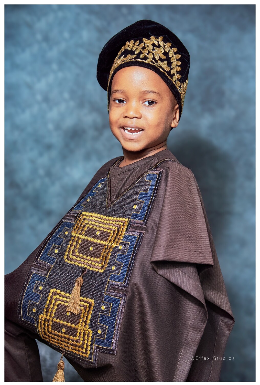 Agbada kids