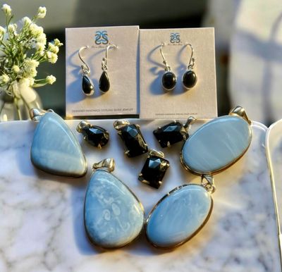 Owyhee Blue Opal Pendant with free Black Onxy Set and Free Shipping