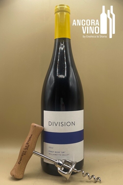 2022 Division Pinot Noir &#39;Un&#39;