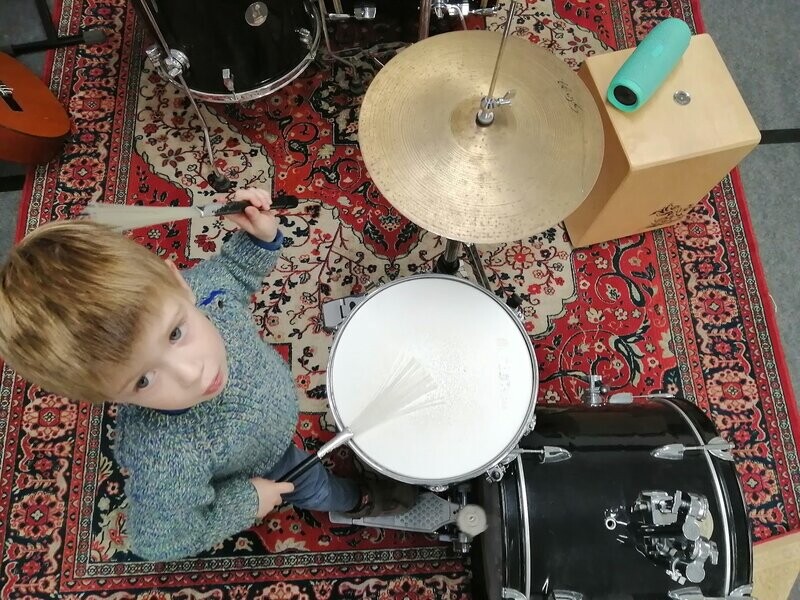 10 - 13 SESIONES CURSO TRIMESTRAL RHYTHM KIDS 1 (3 a 6 AÑOS)-