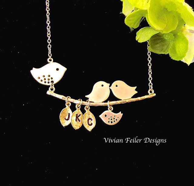 Mother Jewelry GOLD Necklace 3 Babies Personalized Initial Grandma Necklace Child Son Daughter Family Mother&#39;s Day Christmas Gift