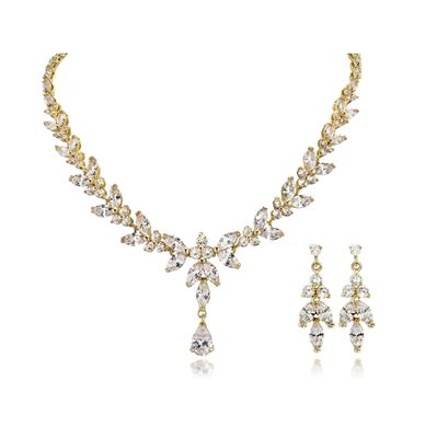 Antoinette Collection Set