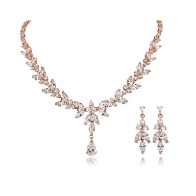 Antoinette Collection Set