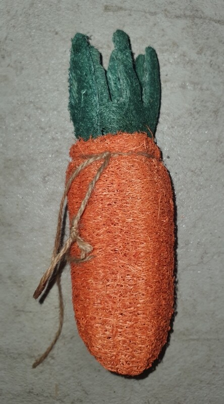 Loofah Carrot