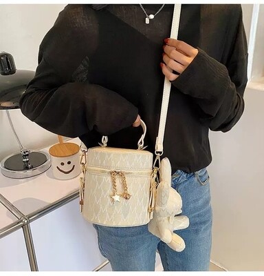 Bunny Bucket Handbag with Crossbody strap (WHITE)
